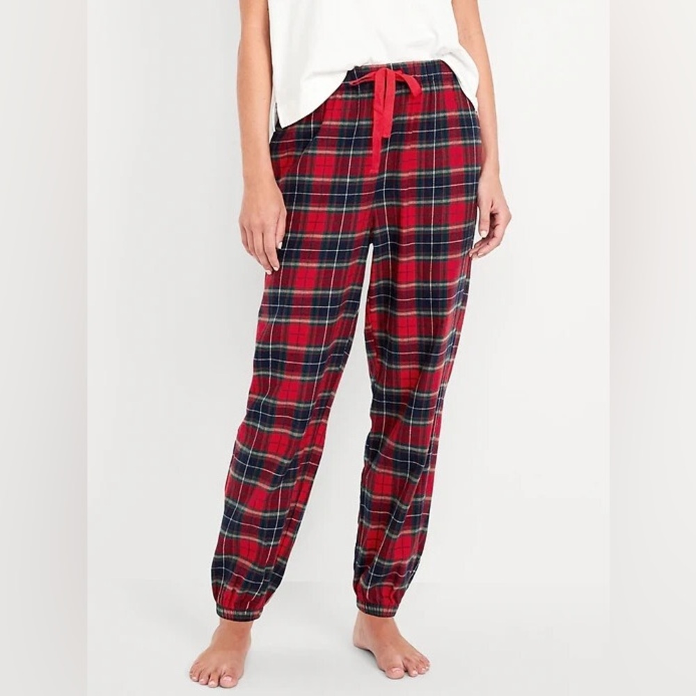 Old Navy High-Waisted Flannel Pajama Joggers